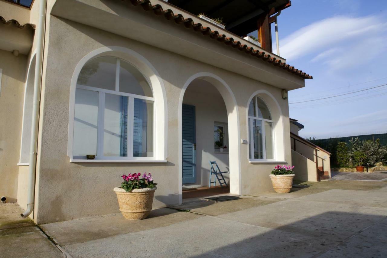 Avion B&B Elmas Kültér fotó